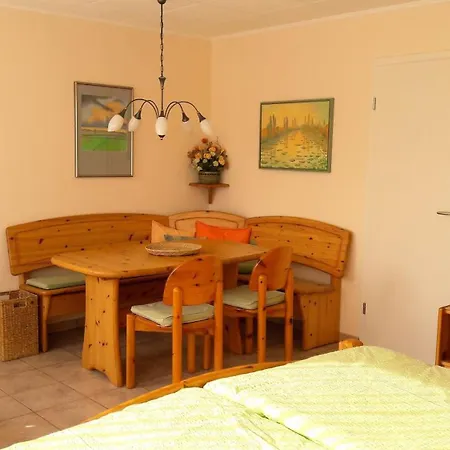 Lotte Und Helmut Klanner شقة *